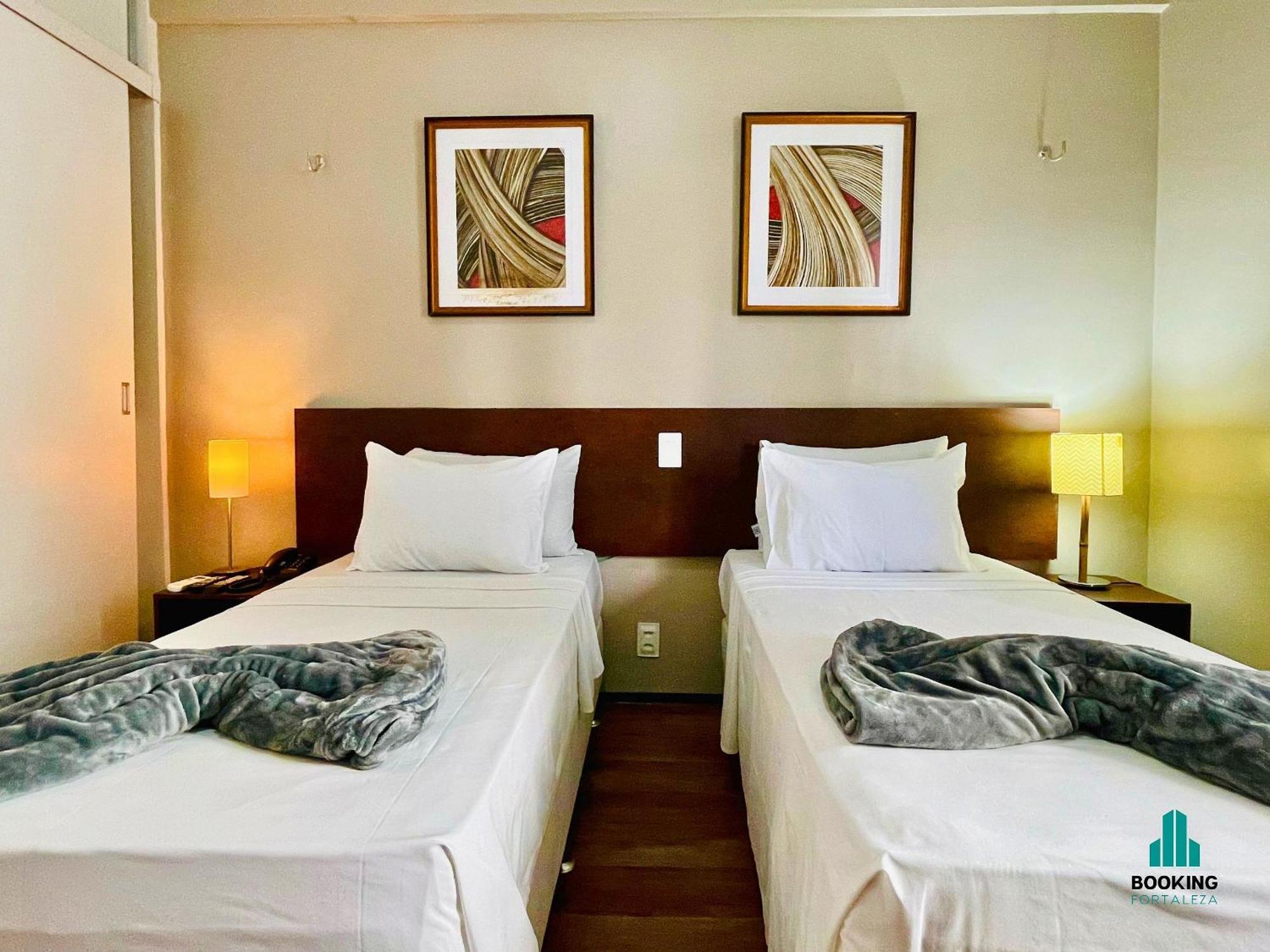 Golden Flats Beira Mar By *